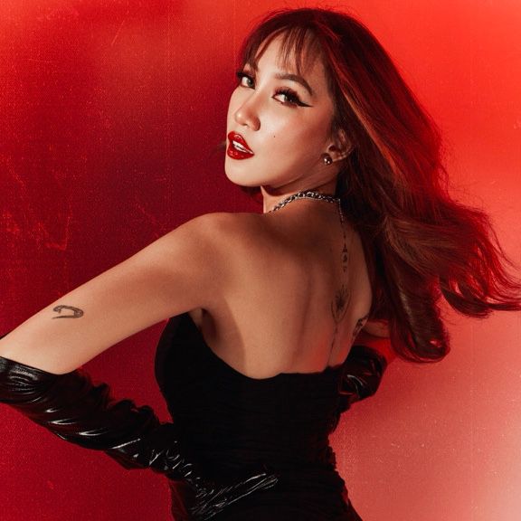 Ayu Edtycasuci Pratiwi.jpg